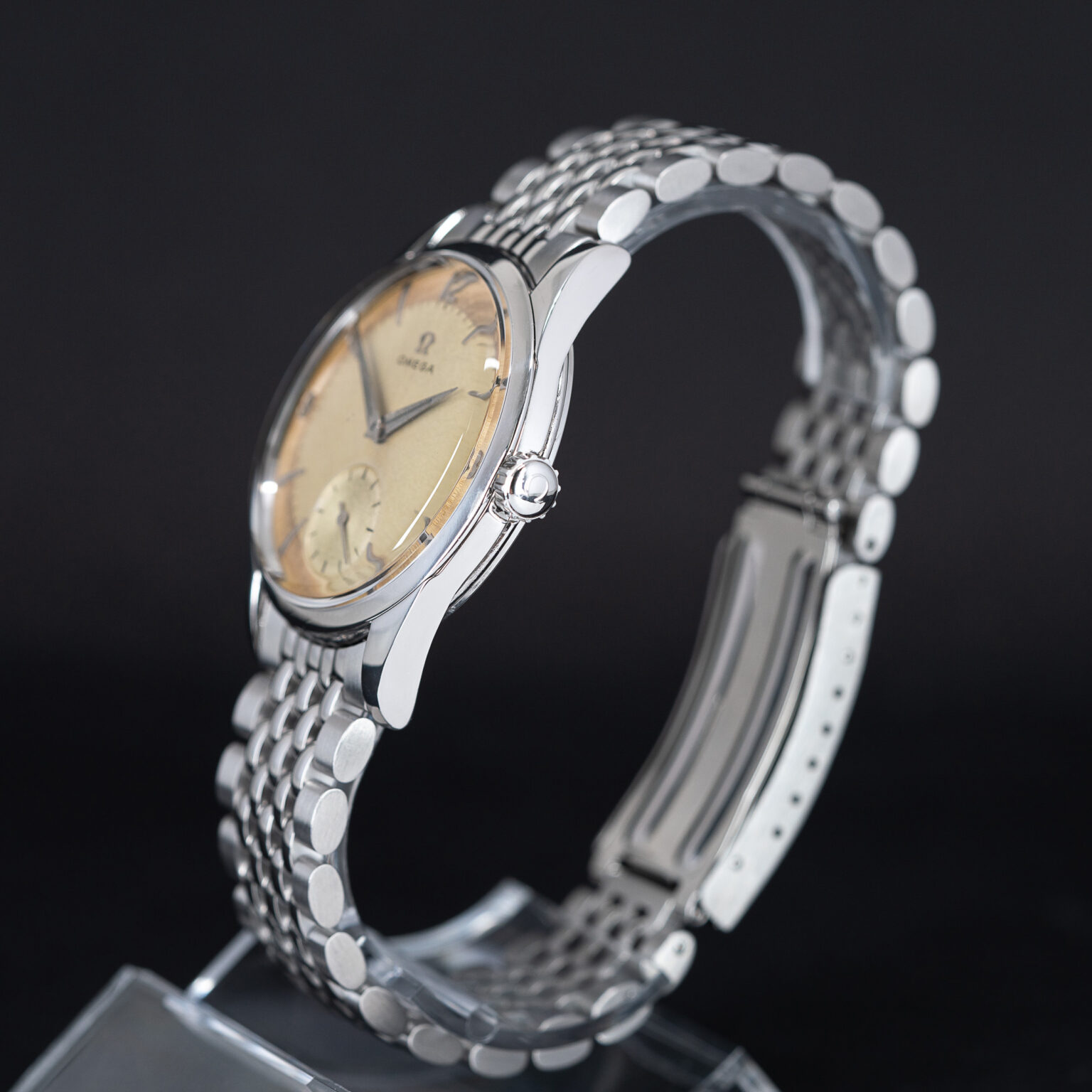 Omega_CK2937_1956-3