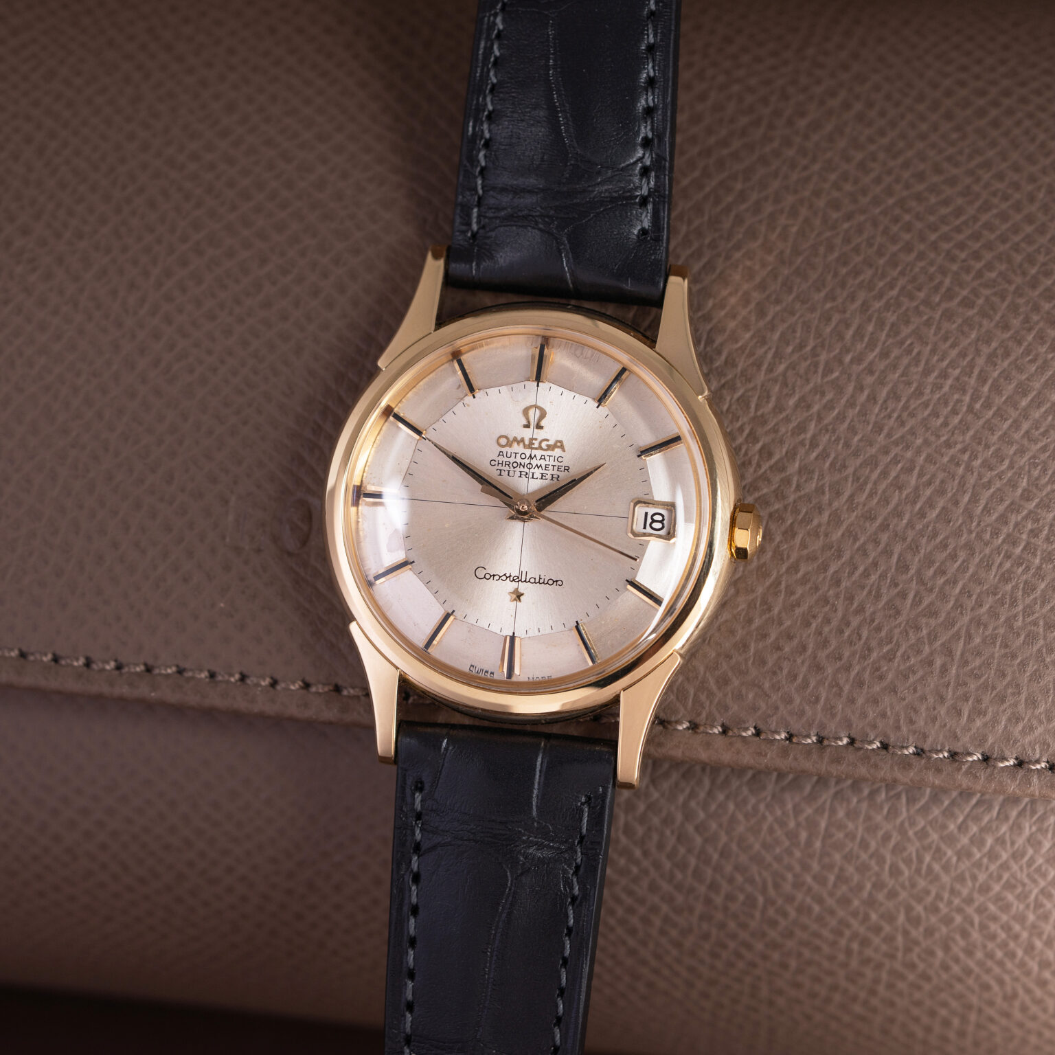 A Rare 18k Omega Constellation "Pie-Pan" Türler wristwatch from 1961.