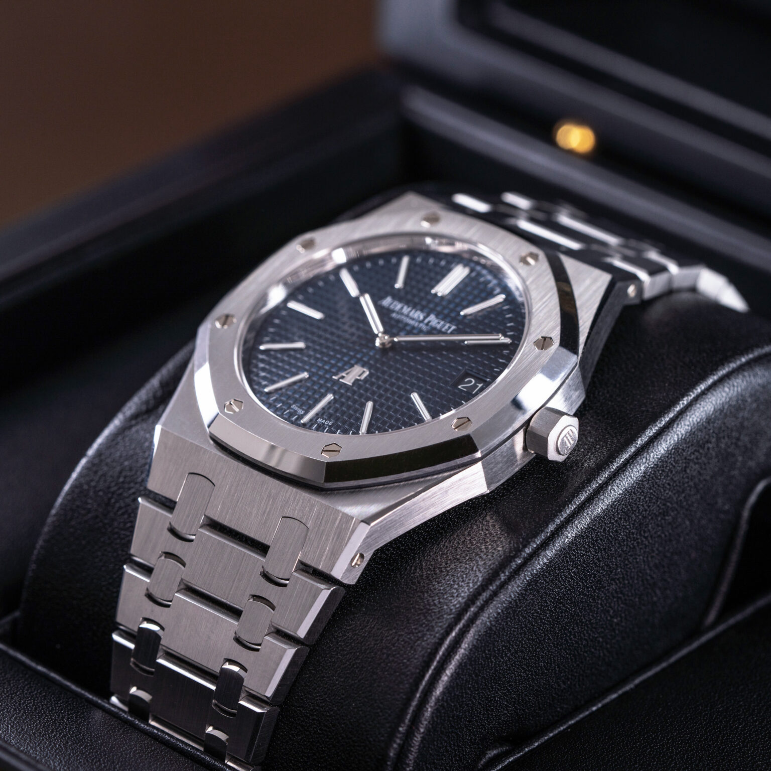 Audemars Piguet Royal Oak Extra Thin 39 ref. 15202ST from 2018.