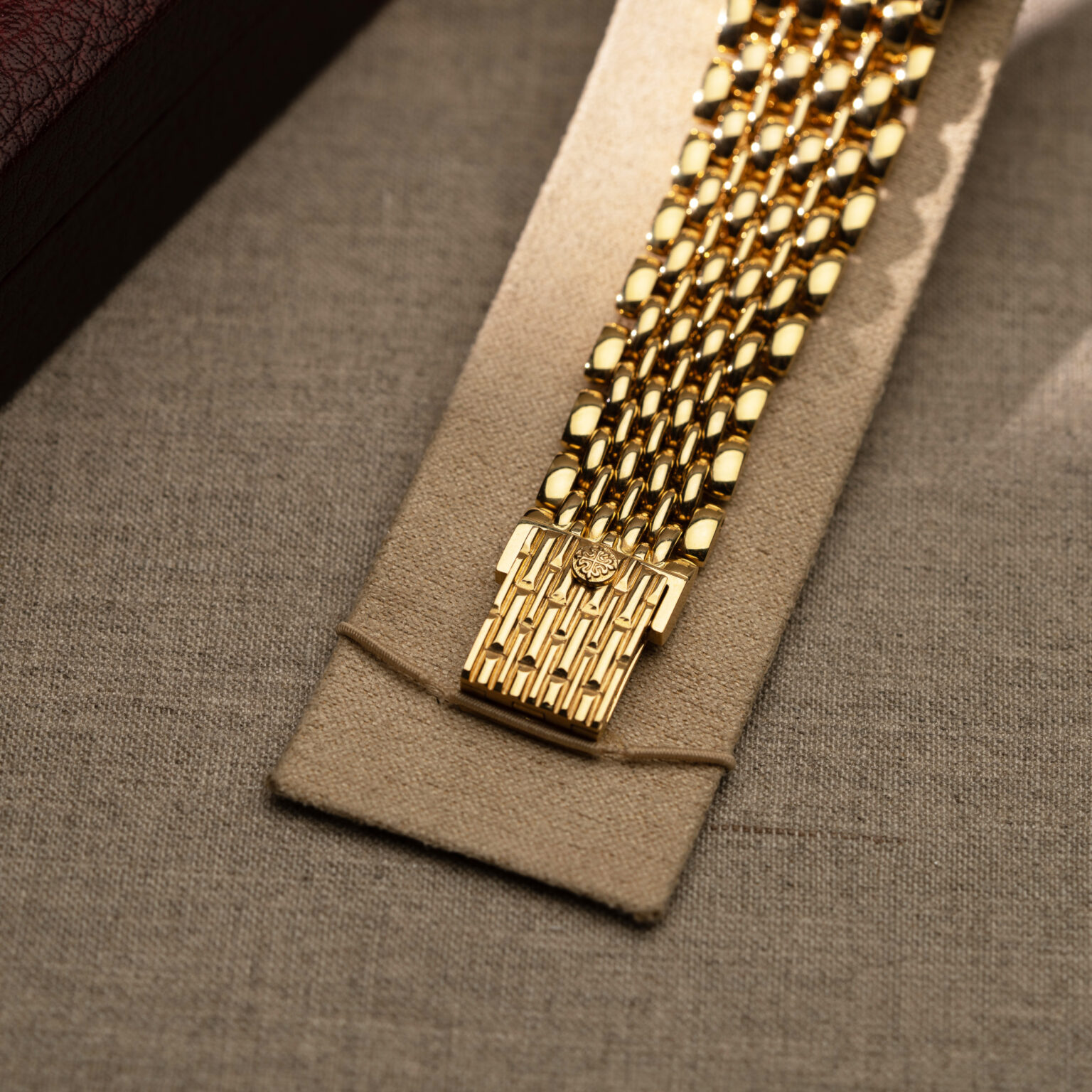 18k Patek Philippe Ellipse Jumbo ref. 3738/122 from 1998.