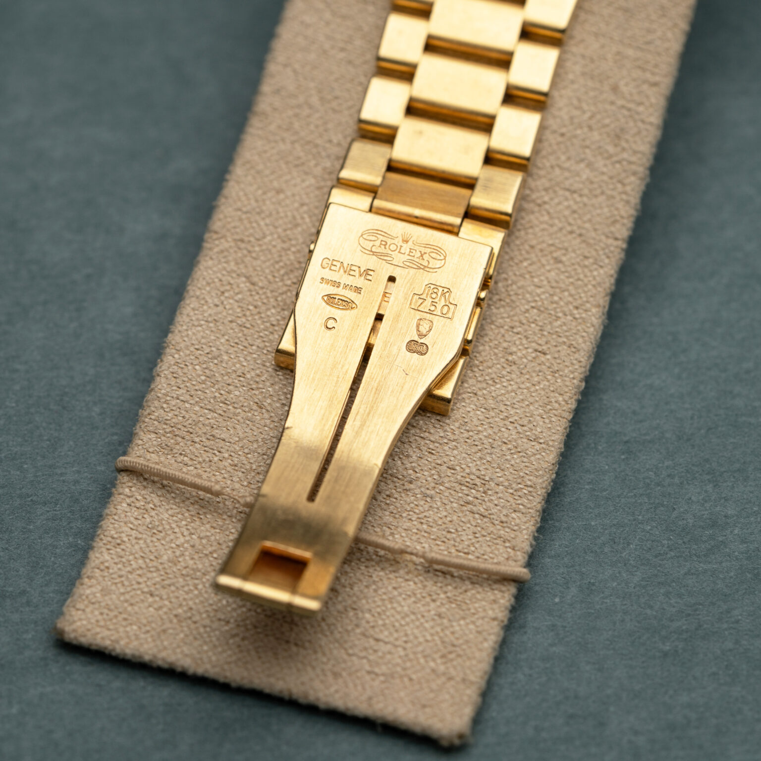 18k Rolex Cellini 4350 from 1981.