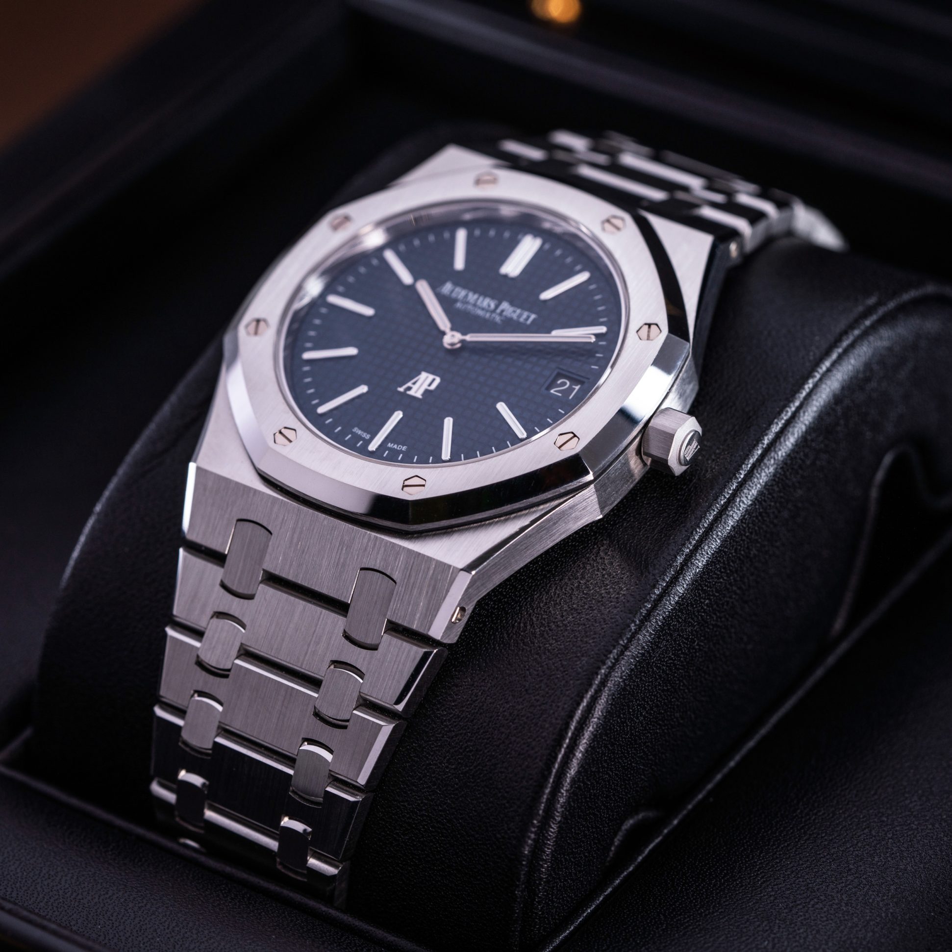 Audemars Piguet Royal Oak Extra Thin 39 ref. 15202ST from 2018.