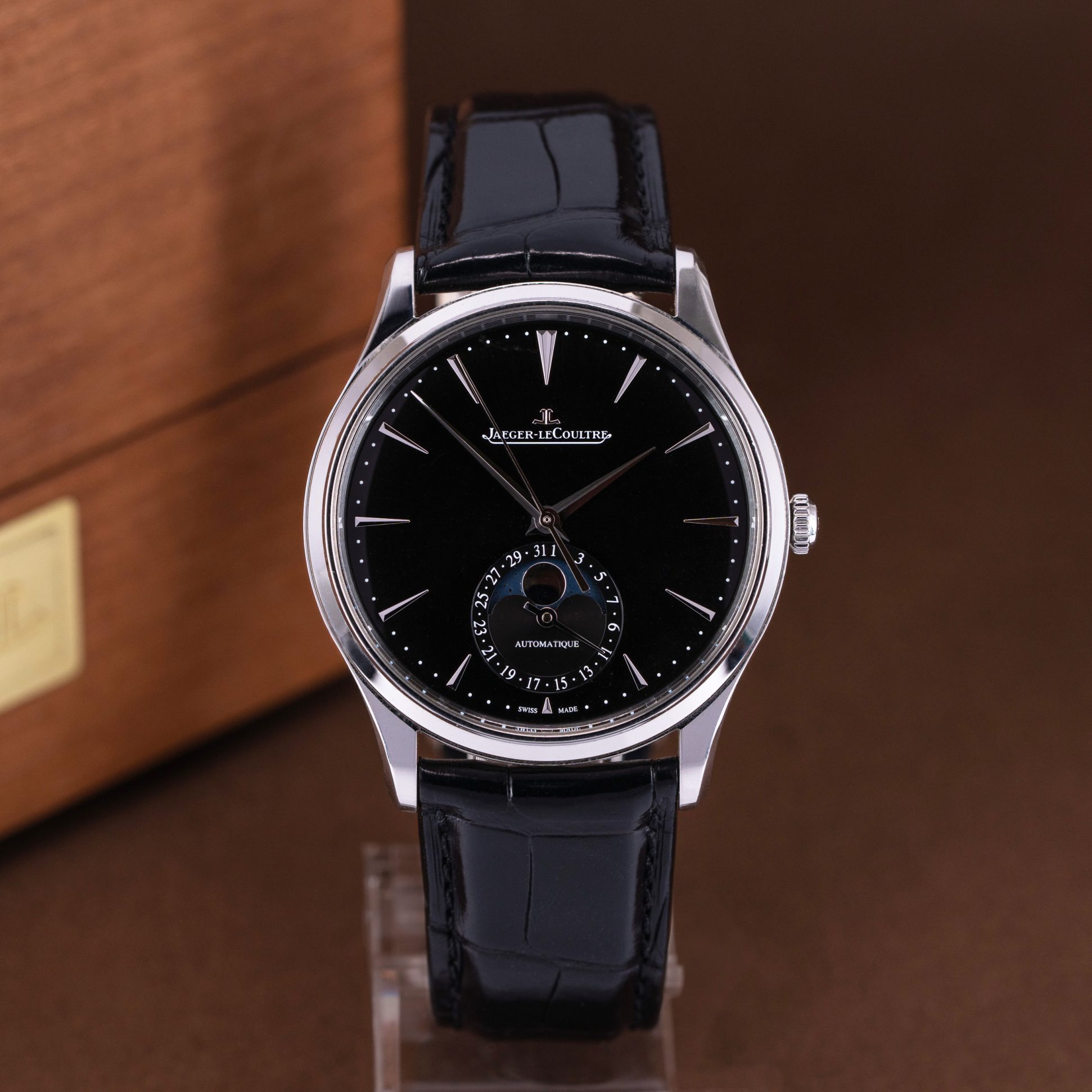 Jaeger-LeCoultre Master Ultrathin Moon ref. Q1368471 from 2021. Full set