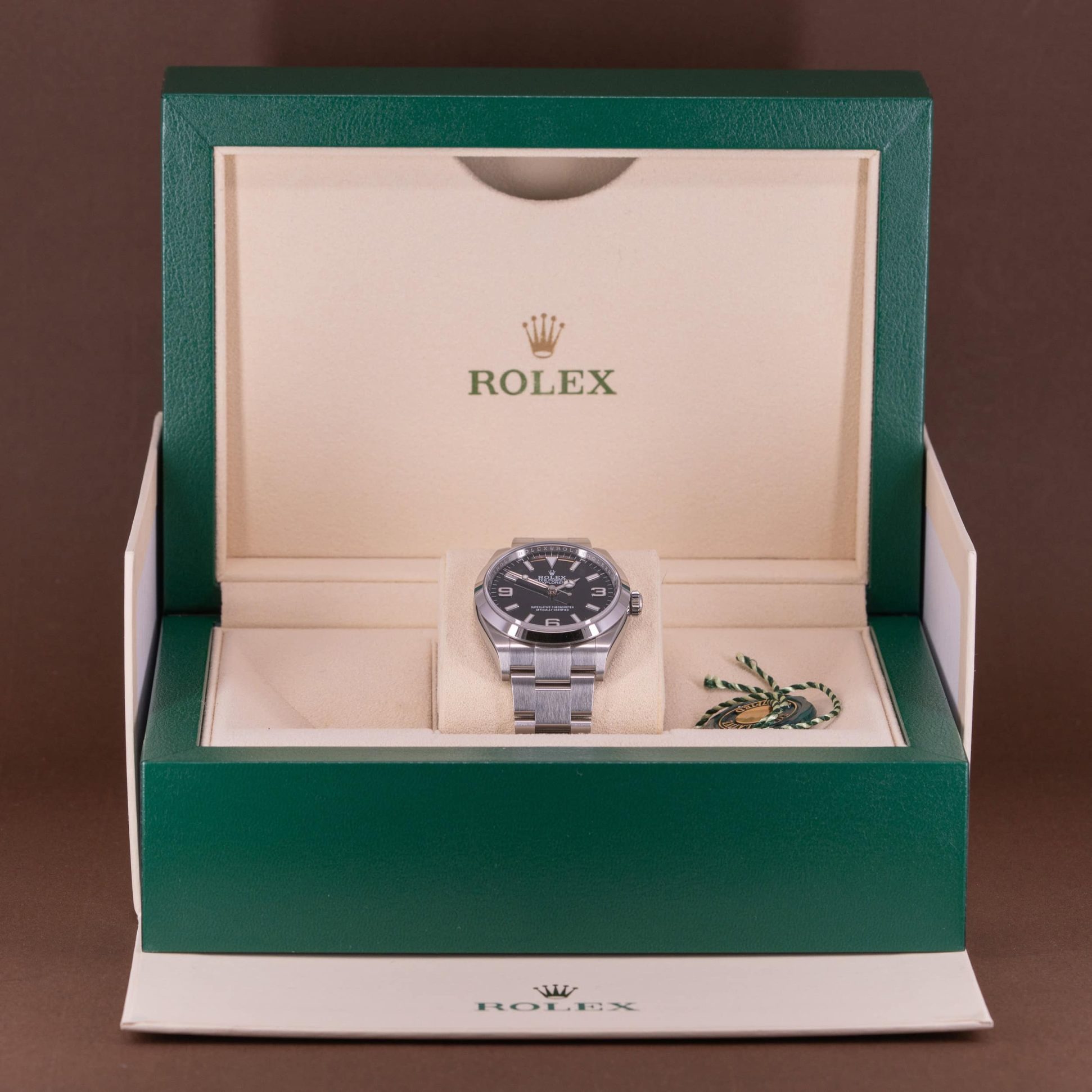 Rolex-Explorer-36-124270-2021-5